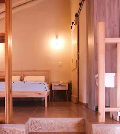 Semeli's House * Longá